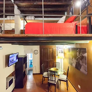 Independent In Trevi Fountain - Spain Square Apartamento